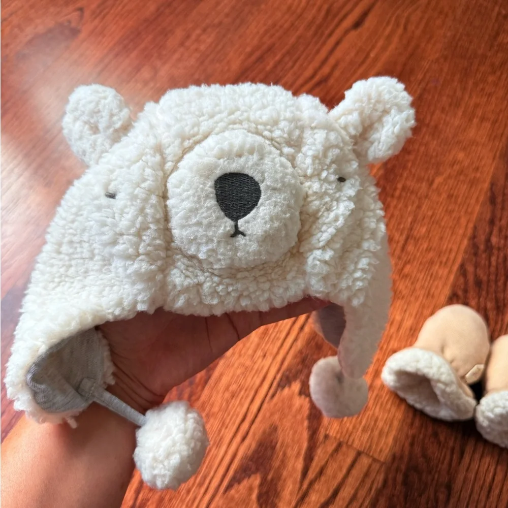 Cozy Bear Kids Hat and Mittens Set - Cream and Tan - Size 0-3